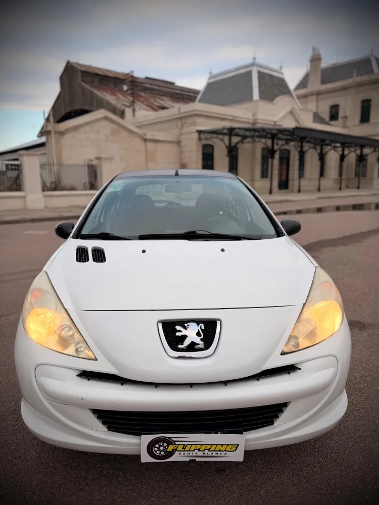 Peugeot 207 — foto 3