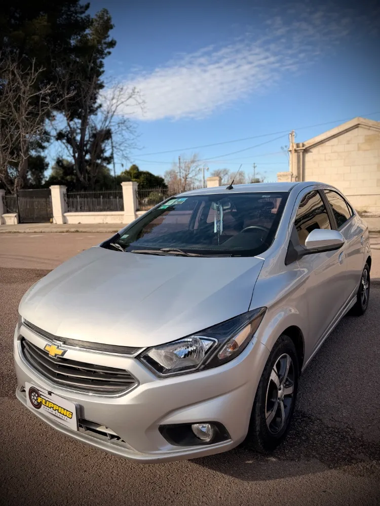 Chevrolet ONIX 4P 1,0 T Plus Lt — foto 9