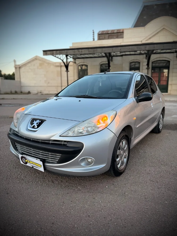 Peugeot 207 3P 1,4 Xr Compact — foto 11