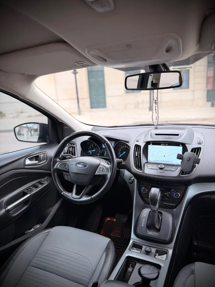 Ford KUGA 5P 1,6 4X4 Sel AT — foto 8