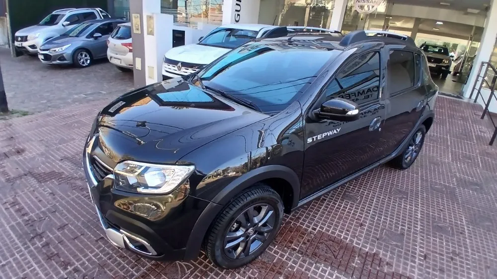 Renault SANDERO STEPWAY 5P 1,6 16V Intens Ph2 — foto 7