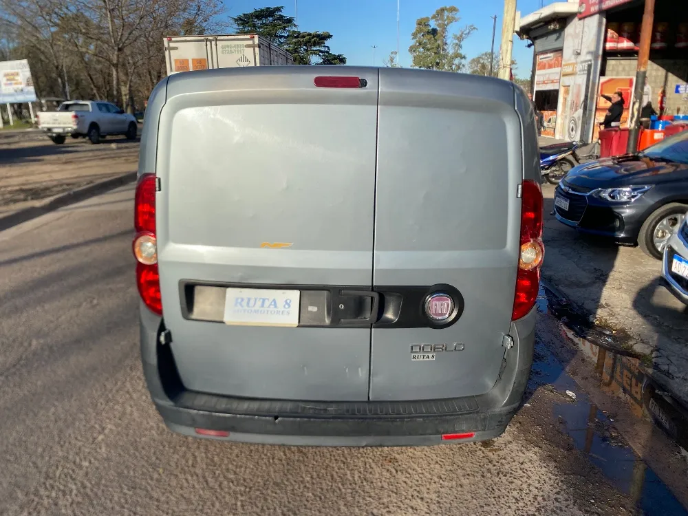 Fiat DOBLÓ CARGO 2P 1,4 16V Active — foto 4