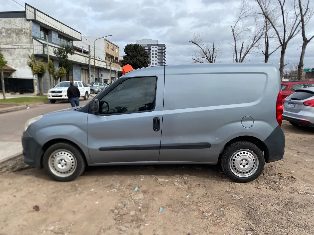 Fiat DOBLÓ CARGO 2P 1,4 16V Active — foto 9