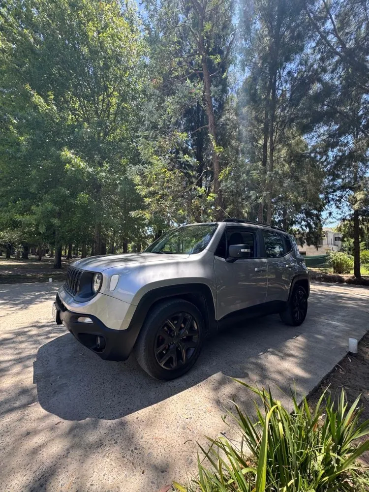 Jeep Renegade Sport longitude — foto 10