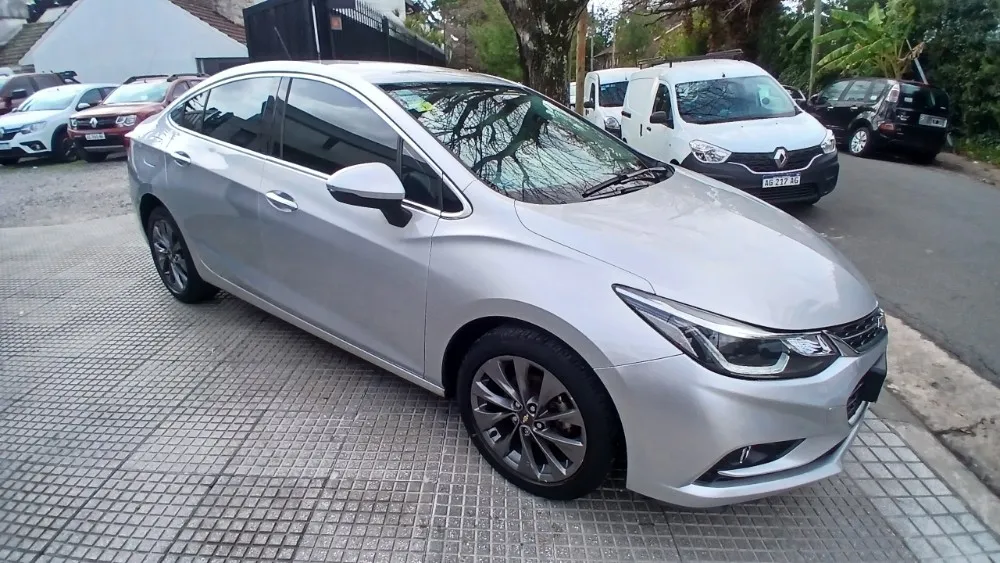 Chevrolet CRUZE 4P 1,4 T Ltz MT 2018 — foto 2