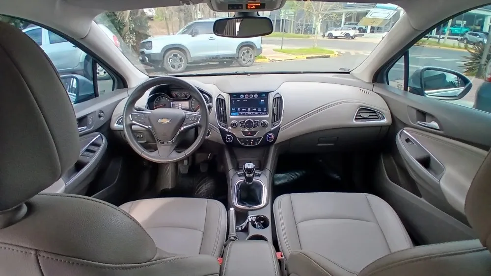Chevrolet CRUZE 4P 1,4 T Ltz MT 2018 — foto 4