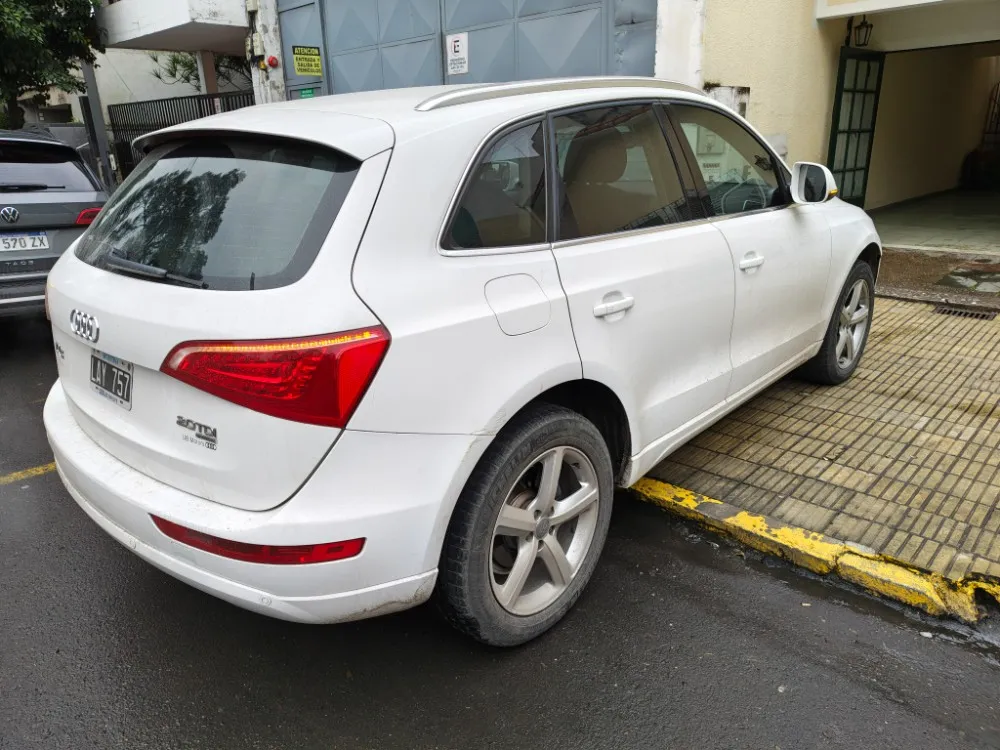 Audi Q 5 5P 2,0 Diesel Quattro S-Tronic — foto 9