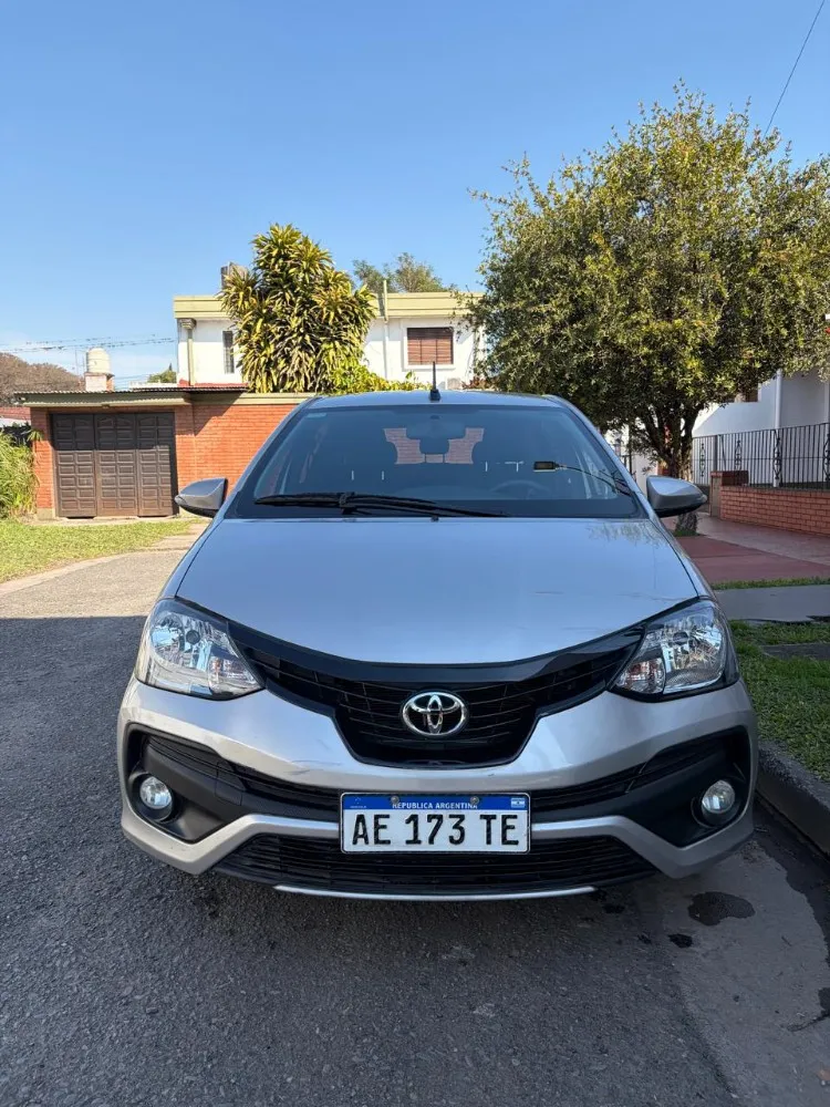 Toyota ETIOS 4P 1,5 Xls Pack 6MT 2022 — foto 8