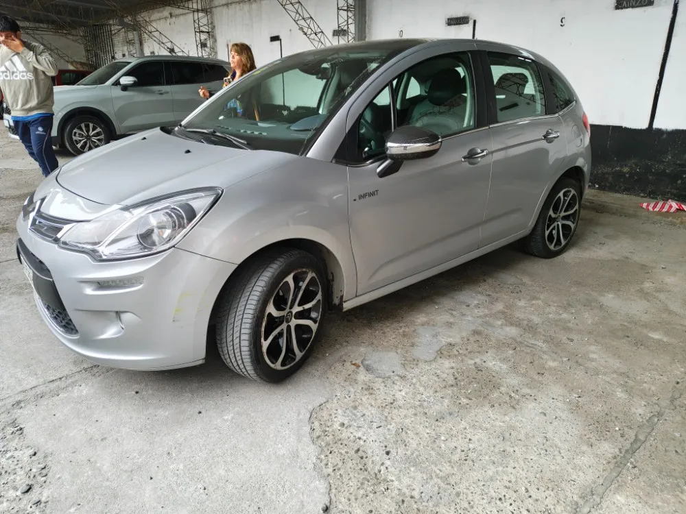 Citroën C3 1.8 INFINITY AT — foto 6
