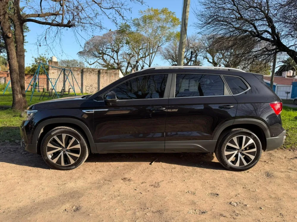 Volkswagen TAOS 5P 1,4 TSI 250 Highline Tipt 2023 — foto 9