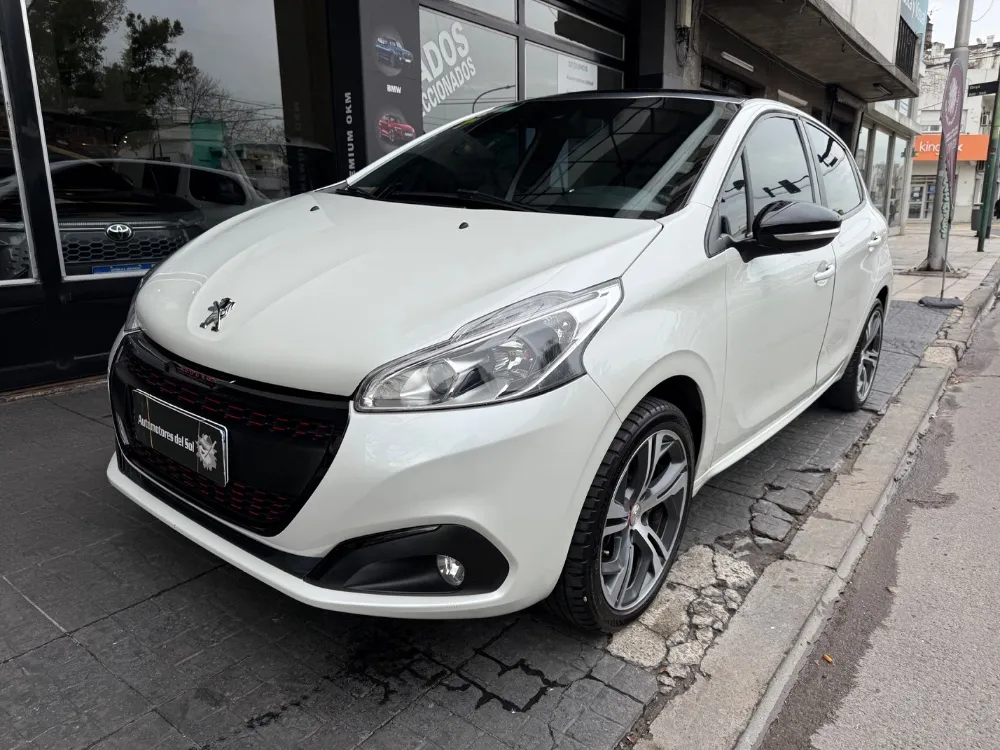 Peugeot 208 5P 1,6 THP Gt — foto 3