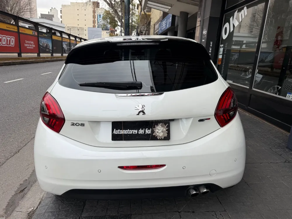 Peugeot 208 5P 1,6 THP Gt — foto 5
