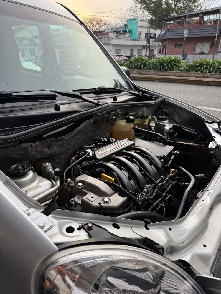 Renault Kangoo Furgon 1,6 Conf 2 2plc A/c Dh Svt — foto 11