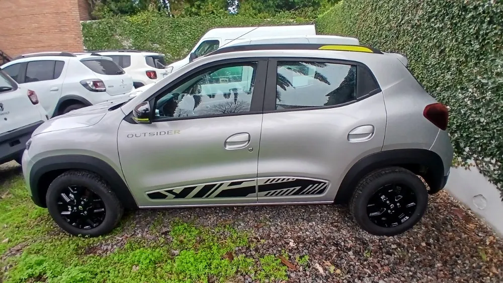 Renault KWID 5P 1,0 Iconic Bitono 2025 — foto 2