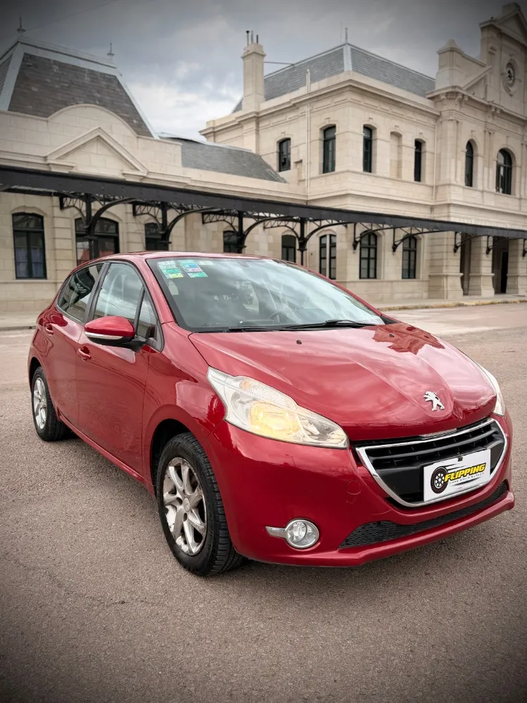 Peugeot 208 — foto 7