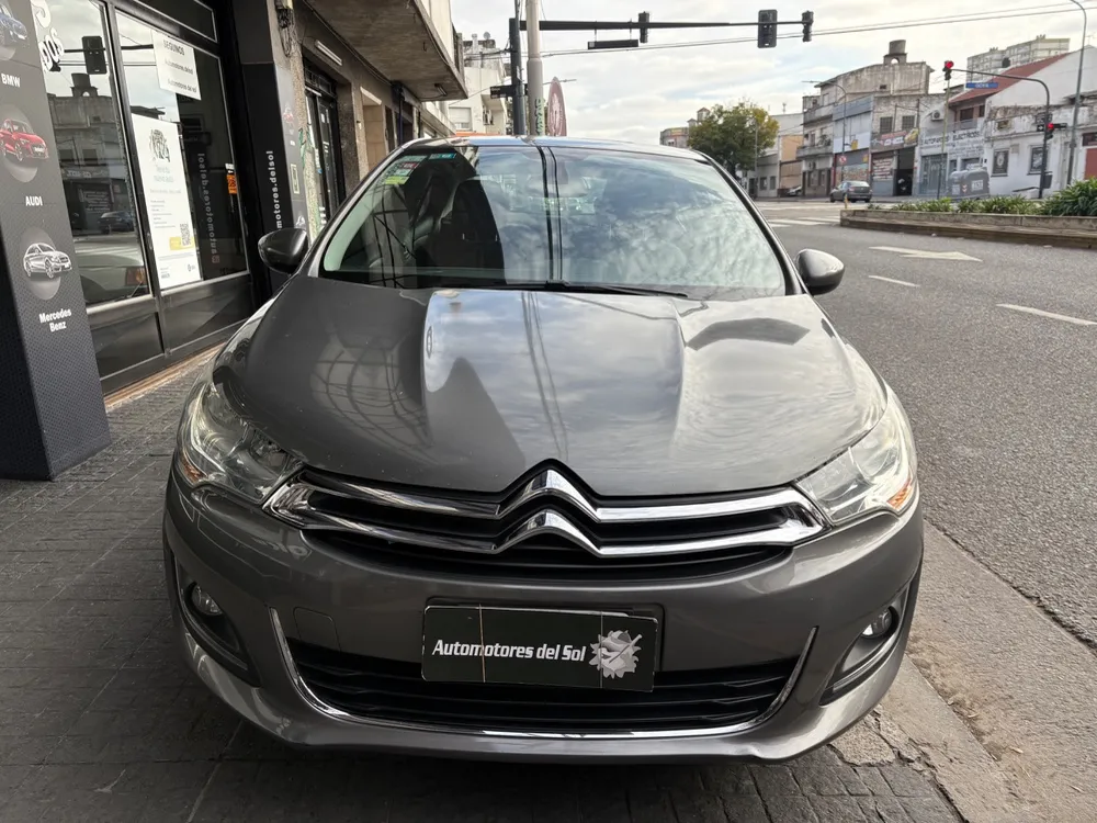 Citroën C4 Lounge  Tendance 1.6 Thp  — foto 3