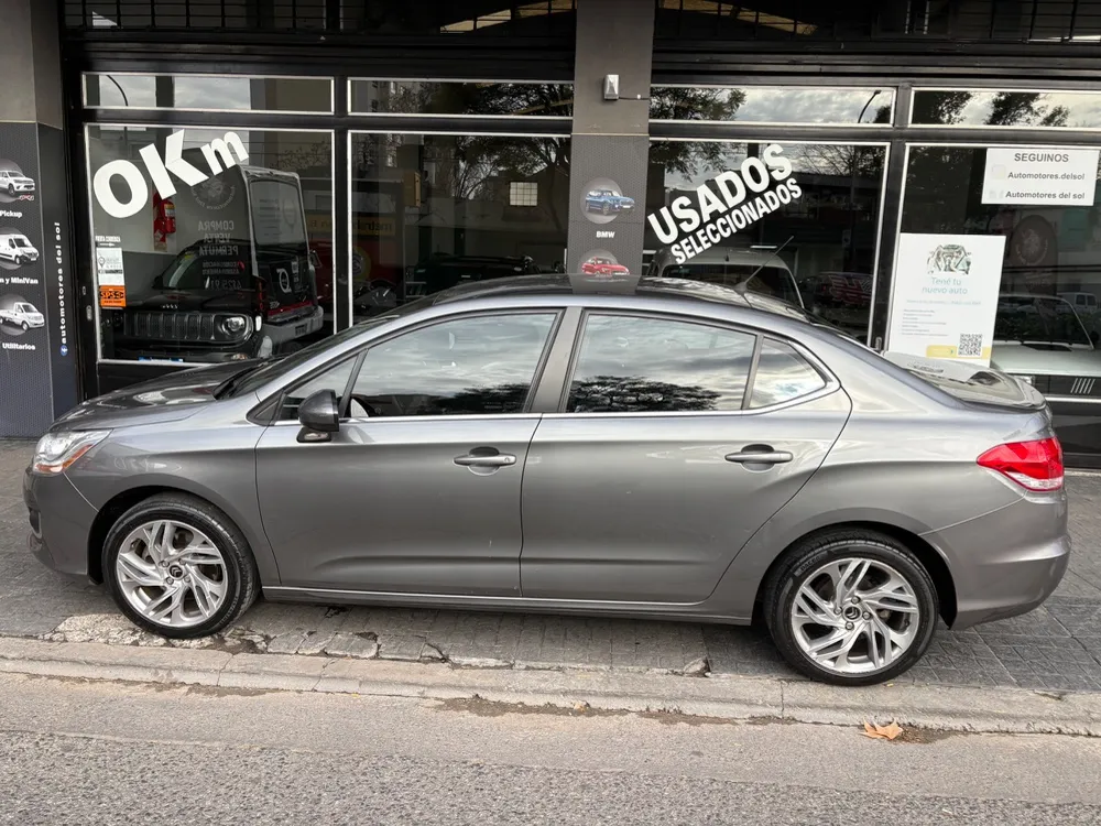 Citroën C4 Lounge  Tendance 1.6 Thp  — foto 7
