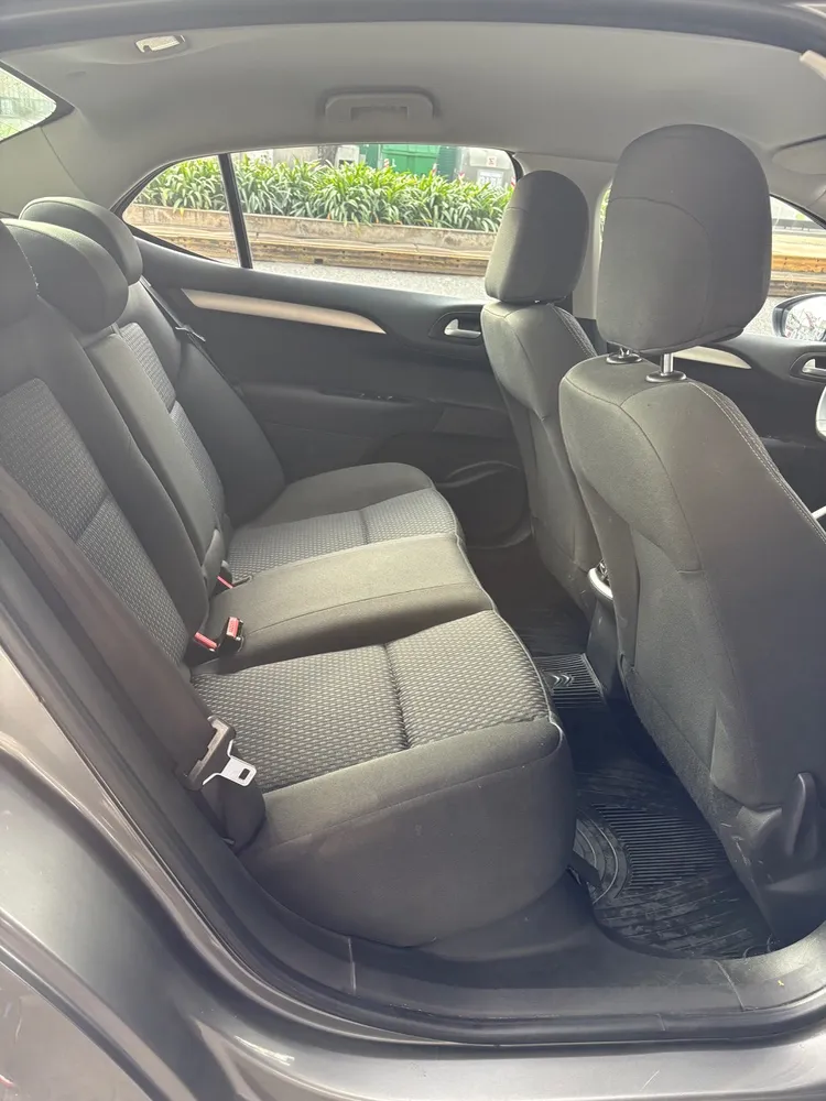 Citroën C4 Lounge  Tendance 1.6 Thp  — foto 10