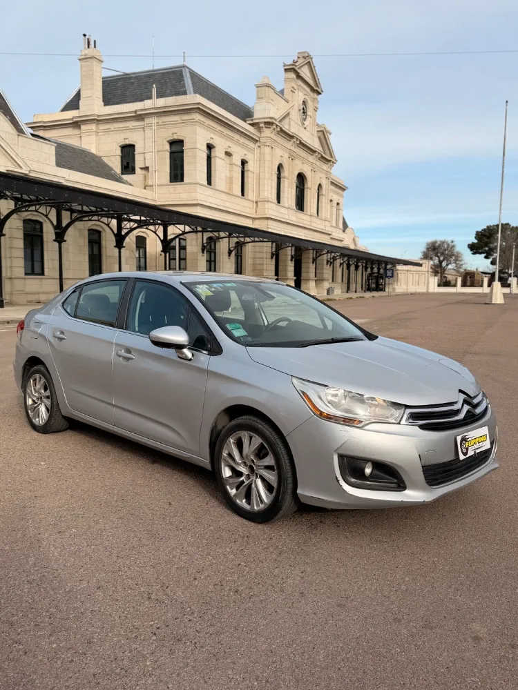 Citroën C4 — foto 10