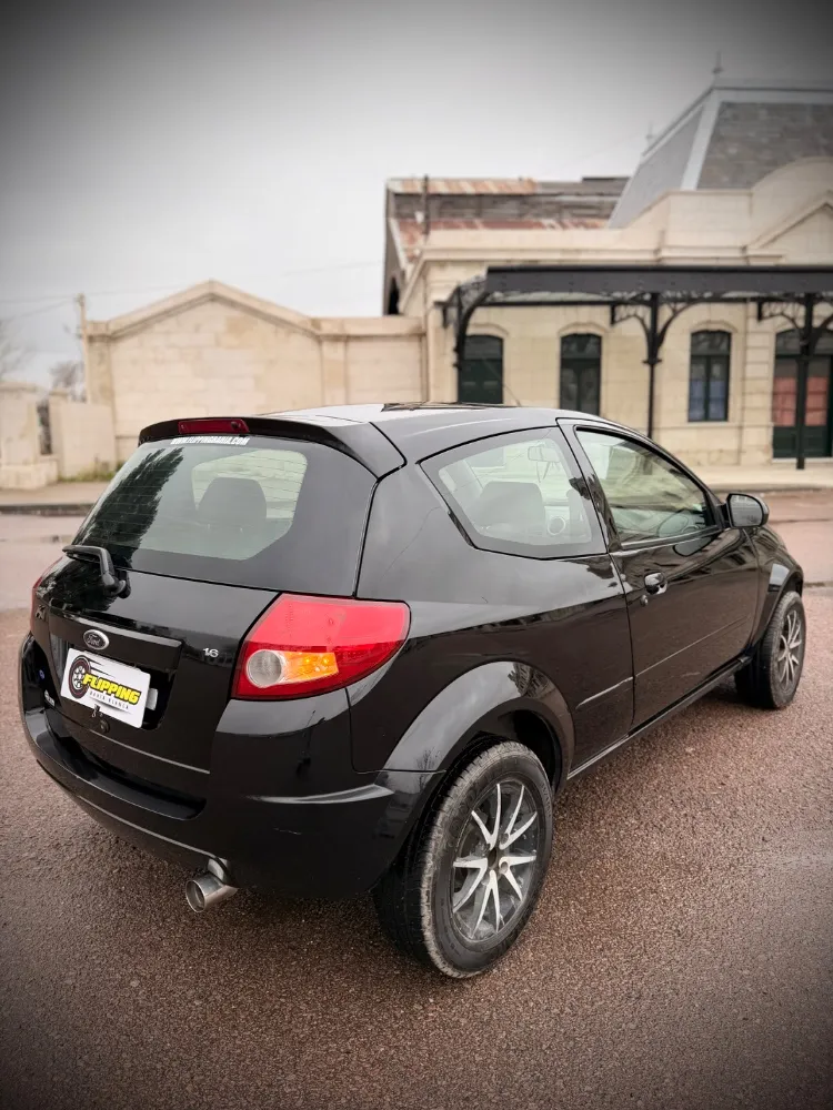 Ford KA — foto 8