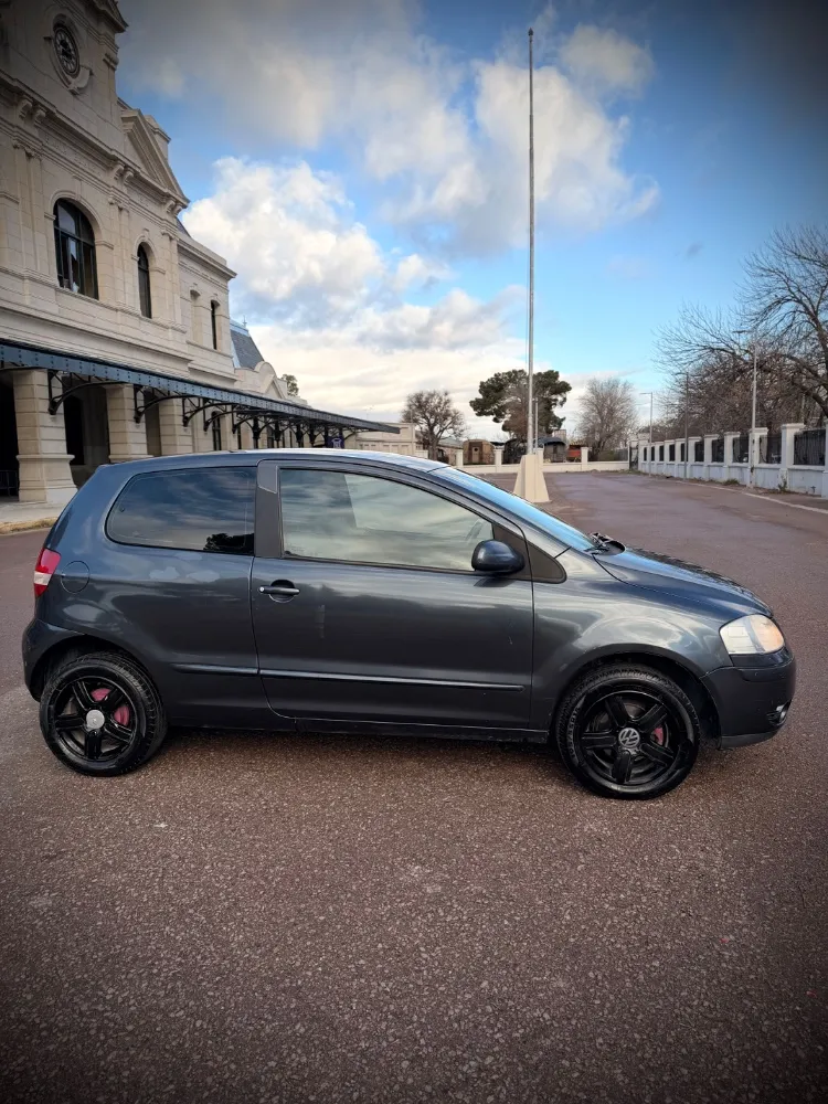Volkswagen FOX — foto 11