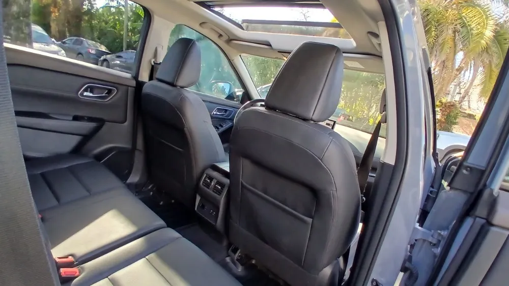 Nissan XTRAIL 5P 2,5 4X4 Exclusive CVT 2023 — foto 6