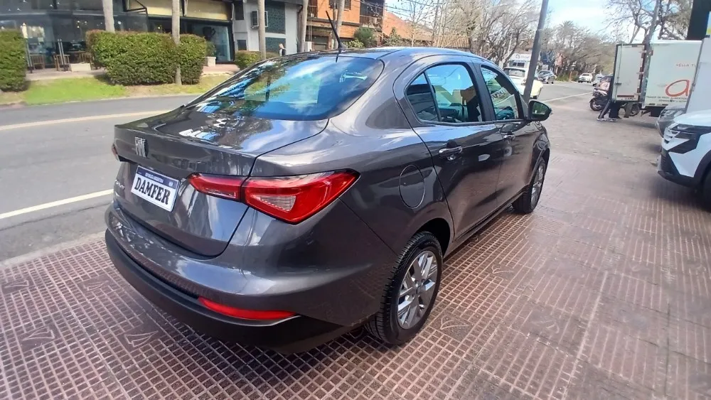 Fiat CRONOS 4P 1,3 Drive Gse Pack Plus 2025 — foto 3