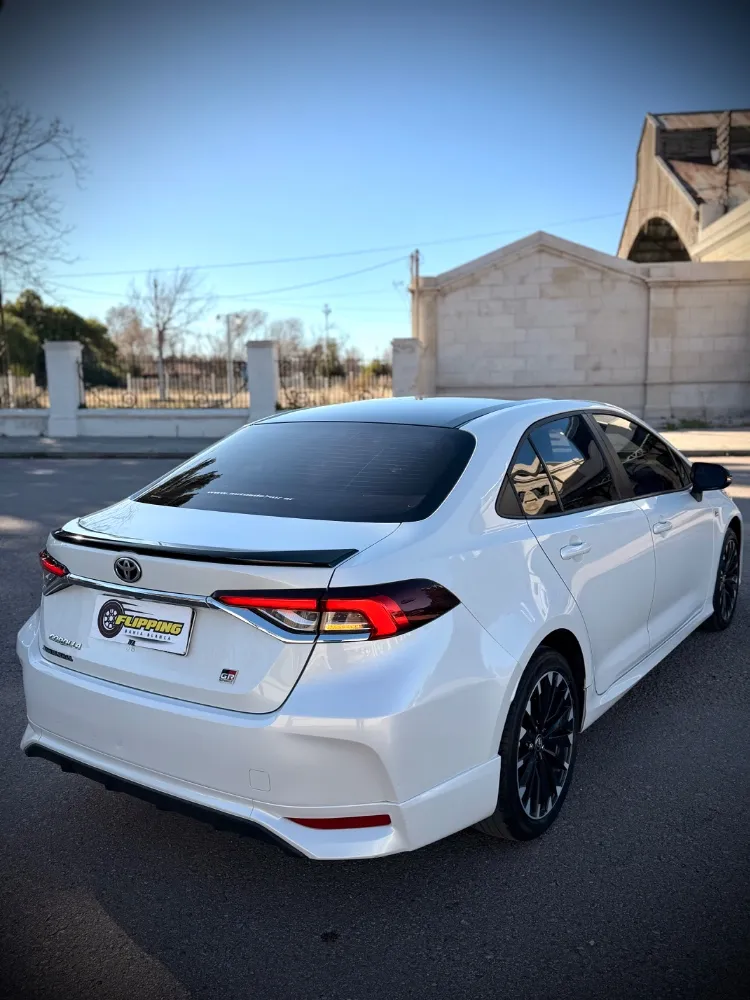 Toyota COROLLA GR-SPORT — foto 13