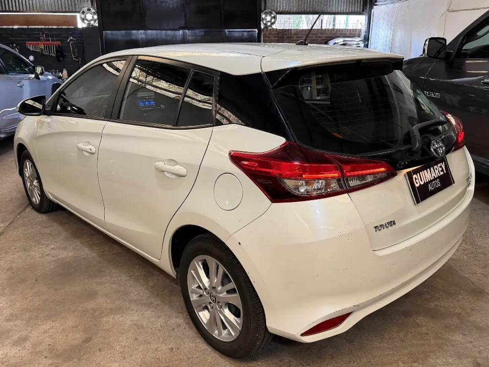 Toyota YARIS 5P 1,5 Xls Pack CVT — foto 5
