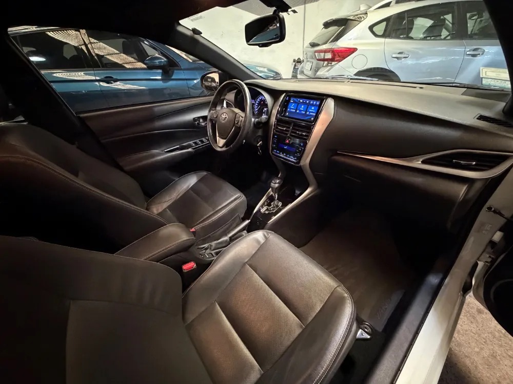 Toyota YARIS 5P 1,5 Xls Pack CVT — foto 12