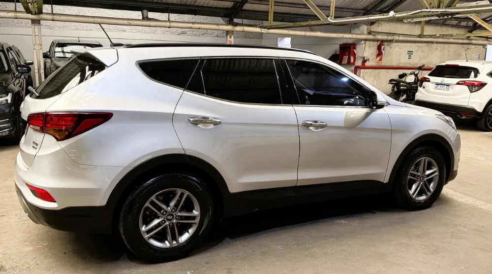 Hyundai Santa Fe 2.2 CRDI 4WD PREMIUM 7AS — foto 2