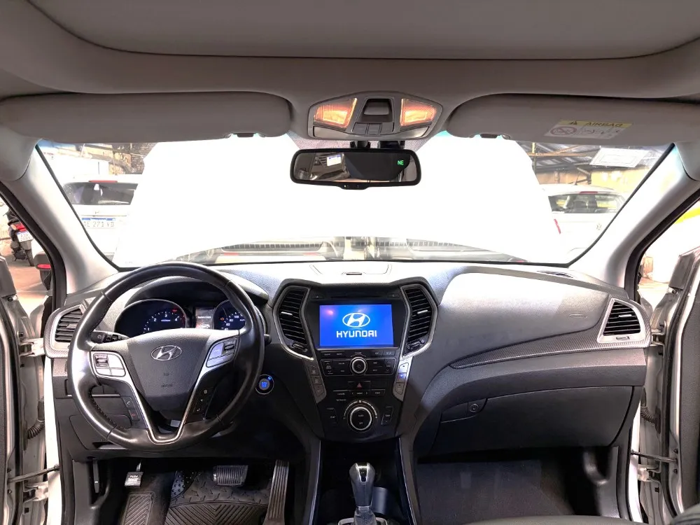 Hyundai Santa Fe 2.2 CRDI 4WD PREMIUM 7AS — foto 9