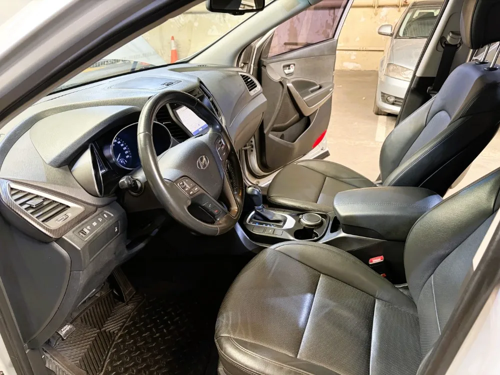 Hyundai Santa Fe 2.2 CRDI 4WD PREMIUM 7AS — foto 11