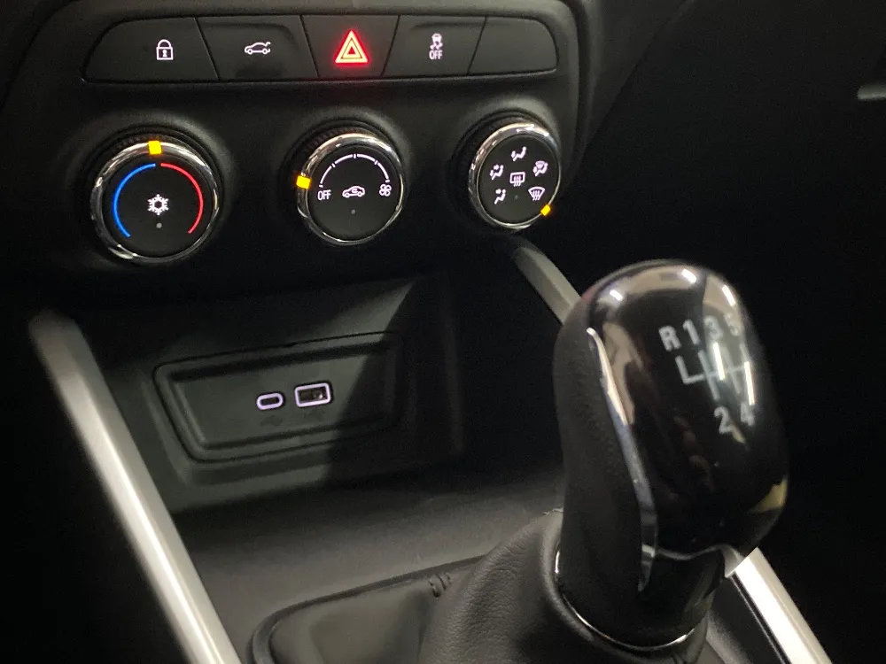 Chevrolet ONIX 4P 1,0 T Plus Lt 2026 — foto 9