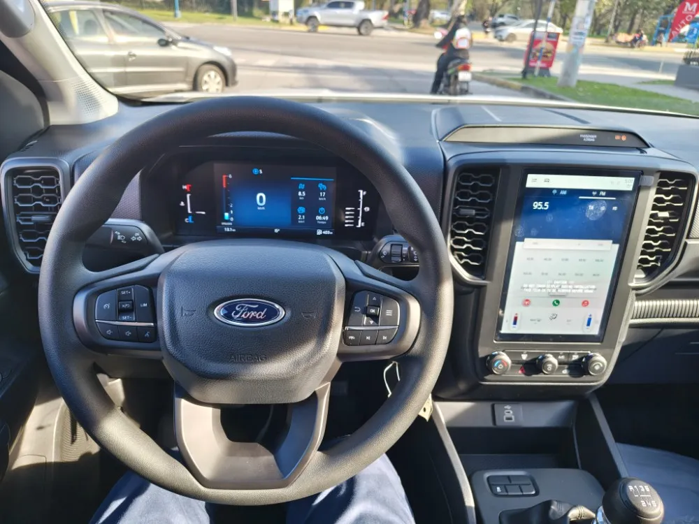 Ford RANGER PICK - UP D/C 2,0 Td Xl 4X2 6MT 2023 — foto 3