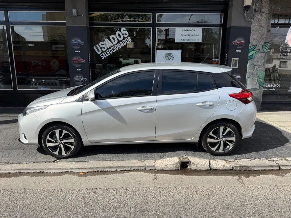 Toyota YARIS 5P 1,5 Xls Pack CVT 2022 — foto 4