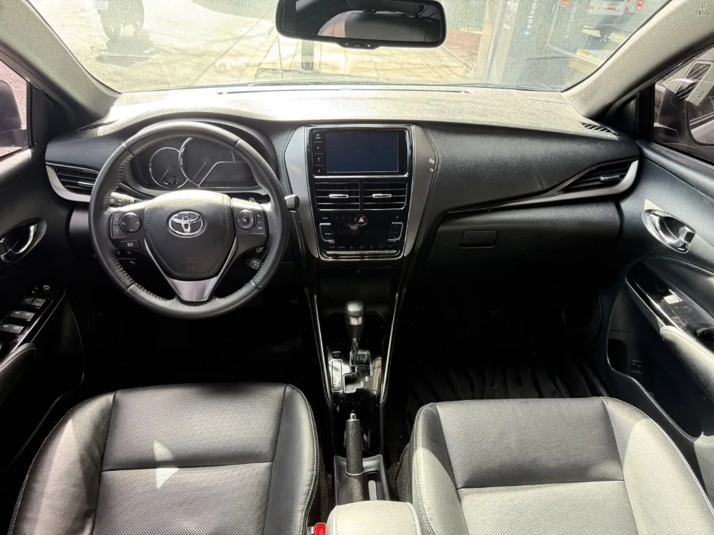 Toyota YARIS 5P 1,5 Xls Pack CVT 2022 — foto 11