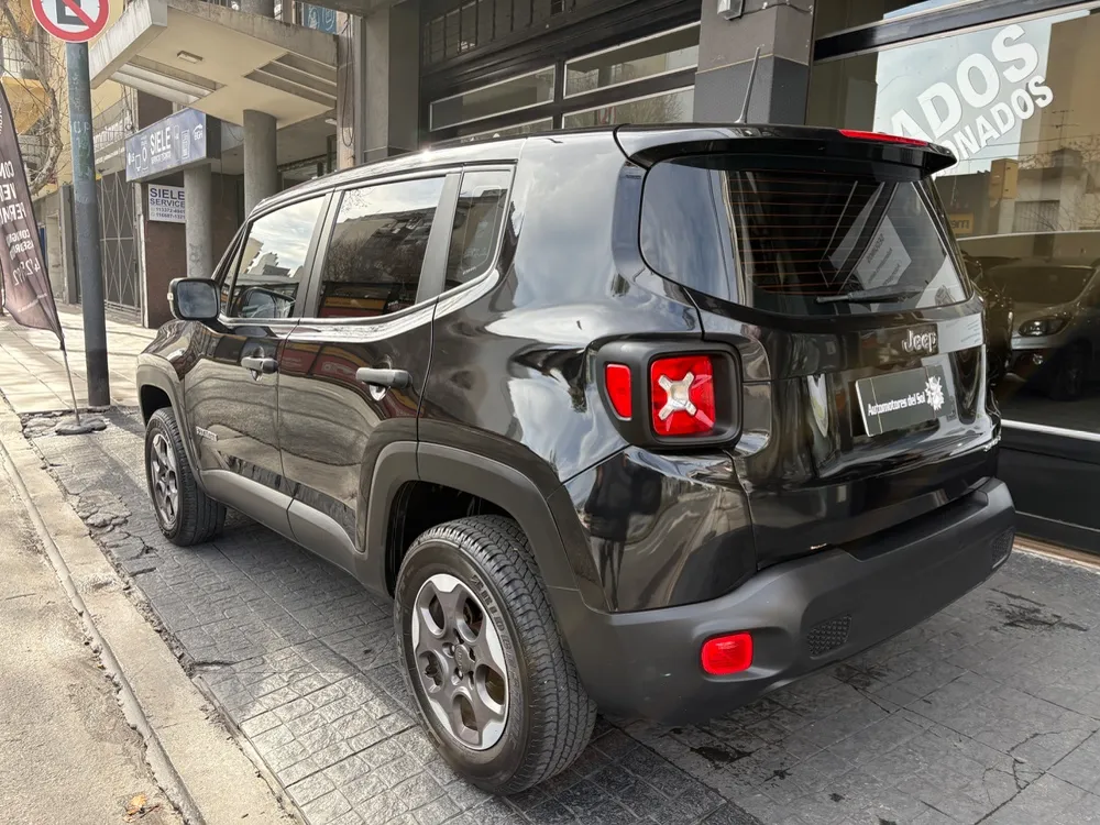 Jeep Renegade 1.8 L Sport — foto 6