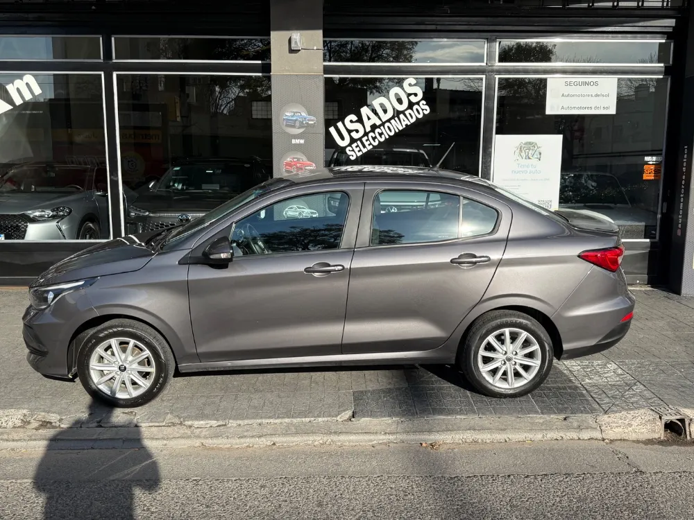Fiat Cronos 4P 1,3 Like Gse 2023 — foto 8