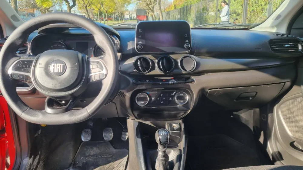 Fiat CRONOS 4P 1,3 Drive Gse Pack Conectividad 2021 — foto 9