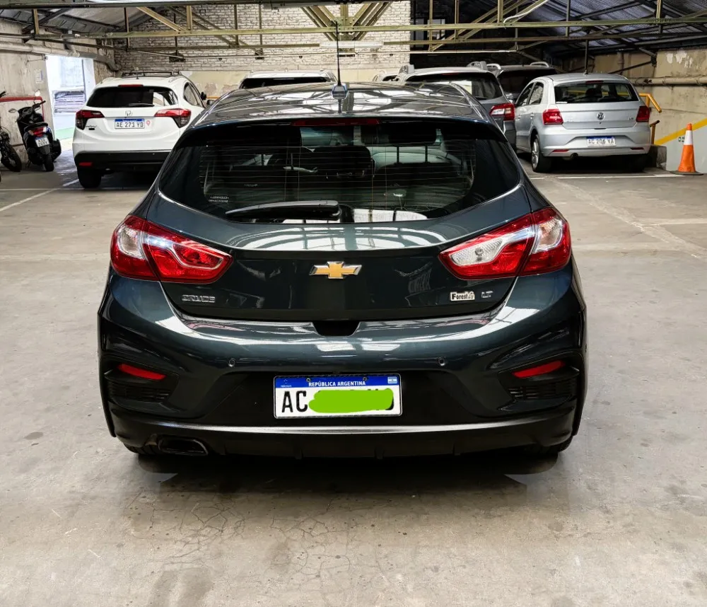 Chevrolet Cruze LT 5p MT — foto 2