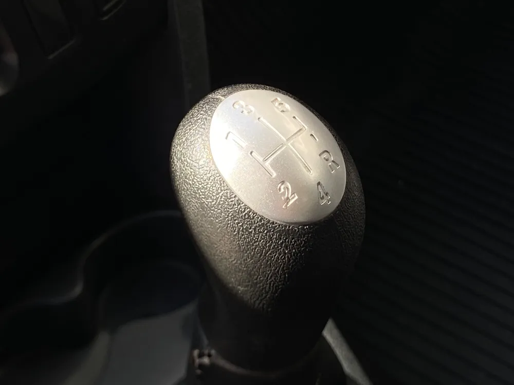 Renault SANDERO STEPWAY 5P 1,6 16V Dynamique — foto 8