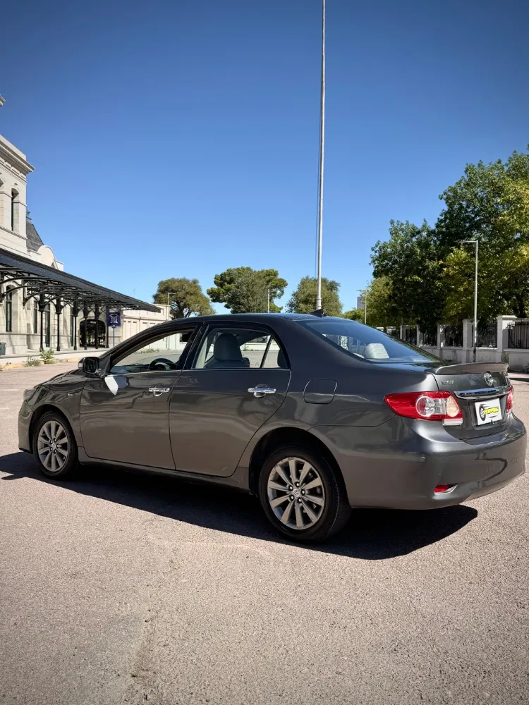 Toyota COROLLA — foto 7