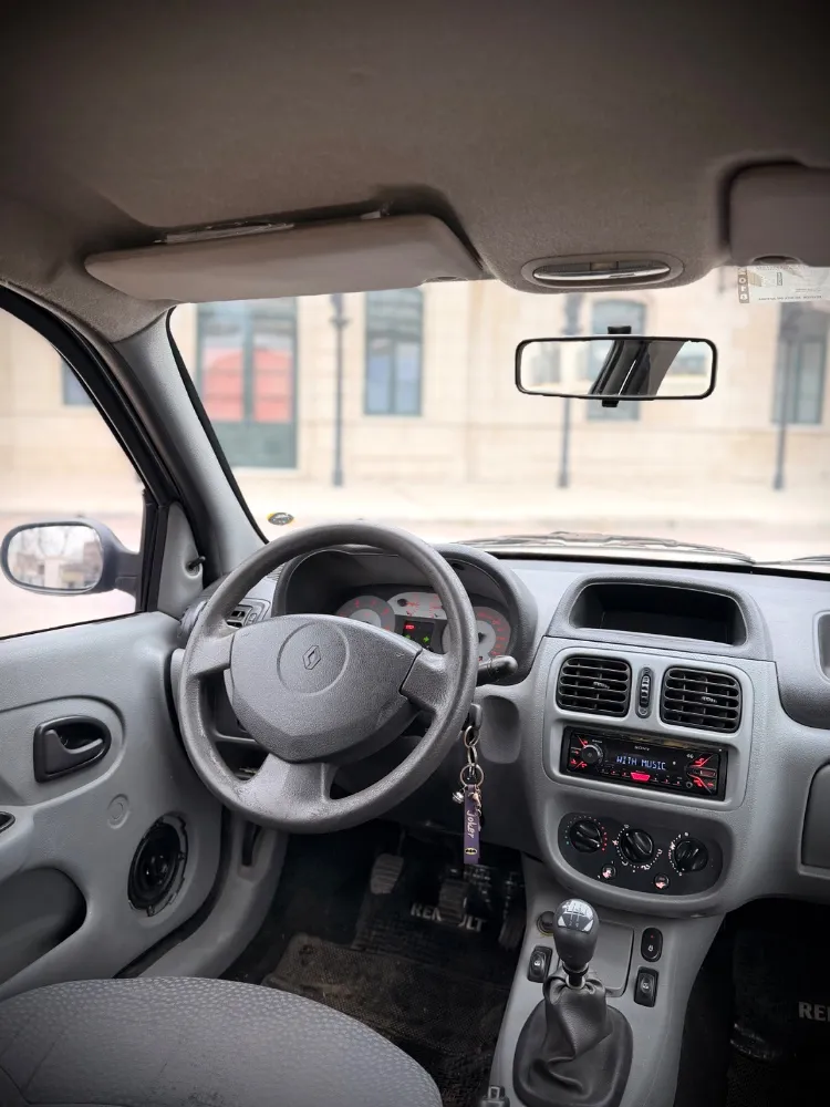 Renault CLIO PACK PLUS — foto 5