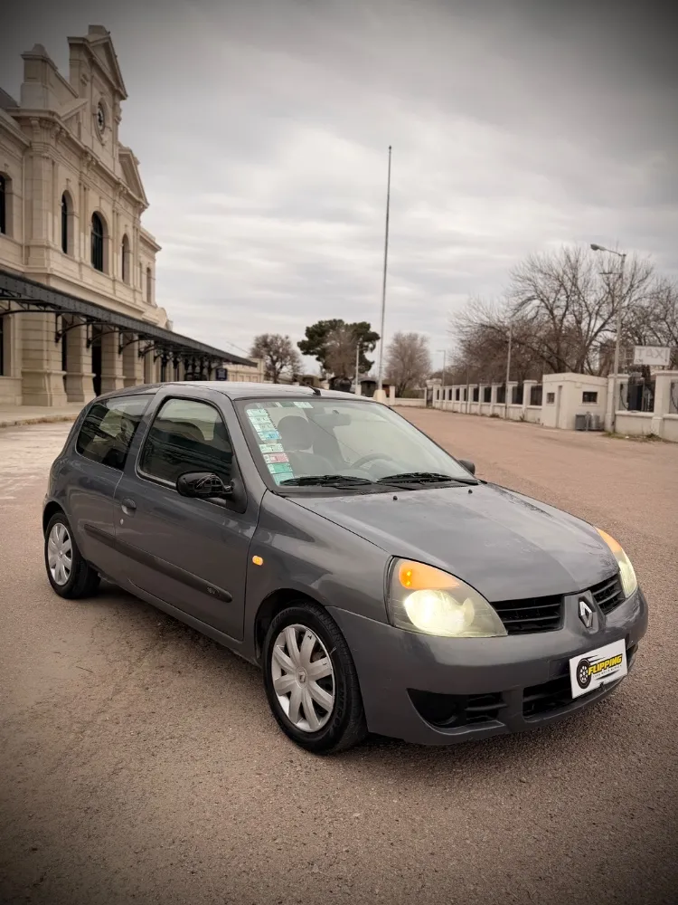 Renault CLIO PACK PLUS — foto 8