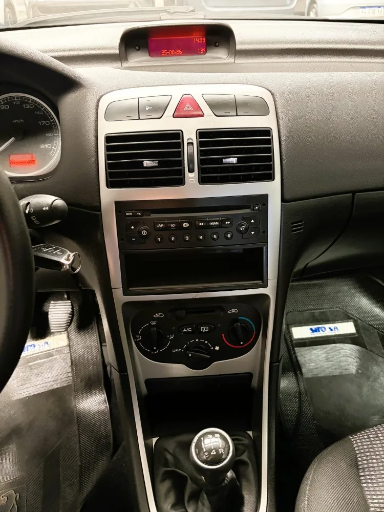Peugeot 307 5P 1,6 Xs — foto 10