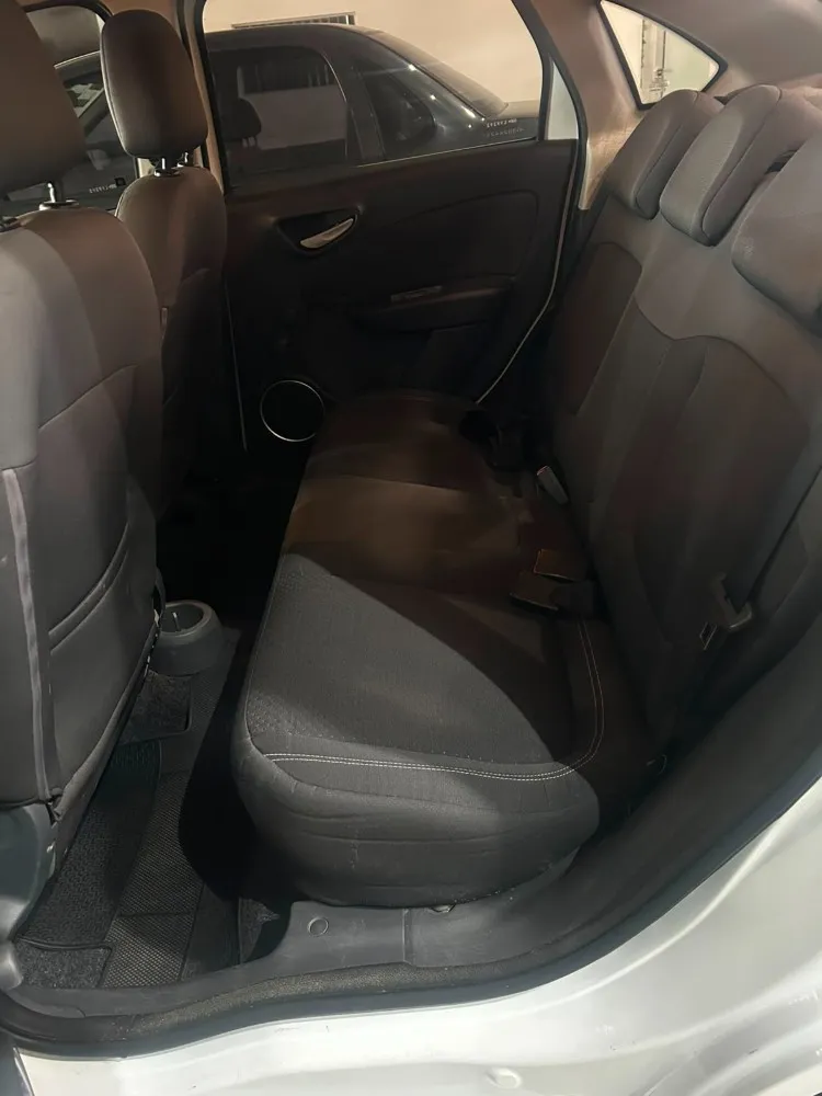Fiat GRAND SIENA 4P 1,4 Attractive — foto 4