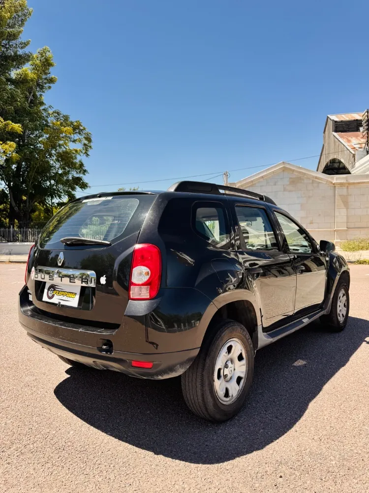 Renault DUSTER — foto 6
