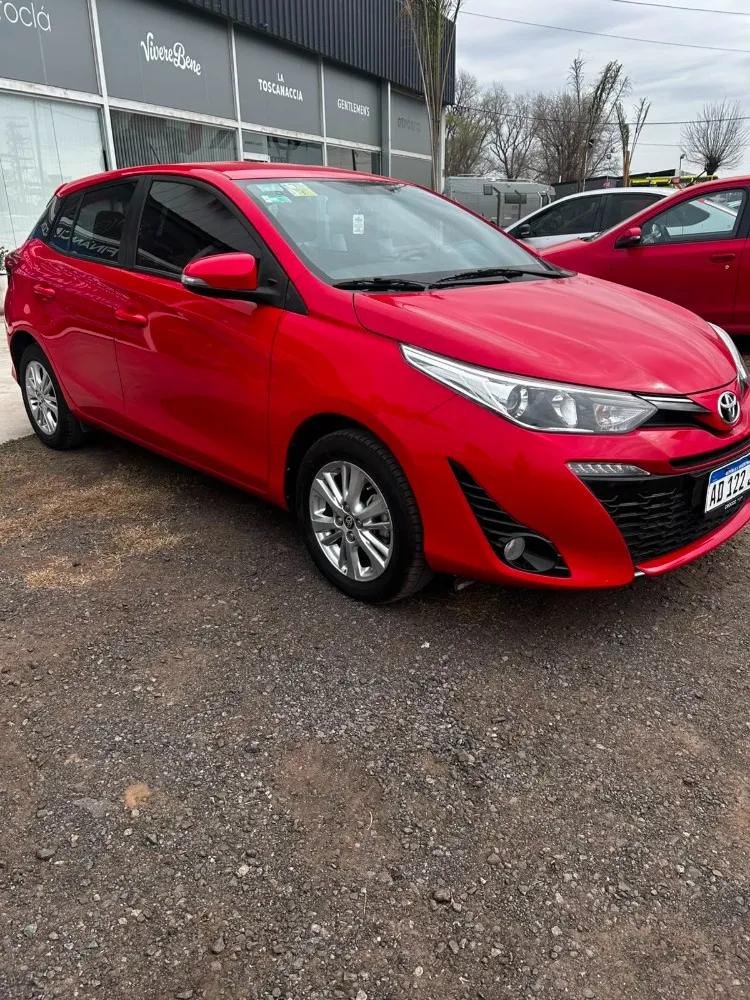 Toyota YARIS 5P 1,5 Xls 6MT — foto 4