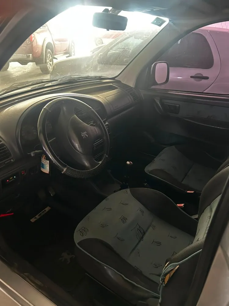 Peugeot PARTNER 1.9 PATAGONICA — foto 6